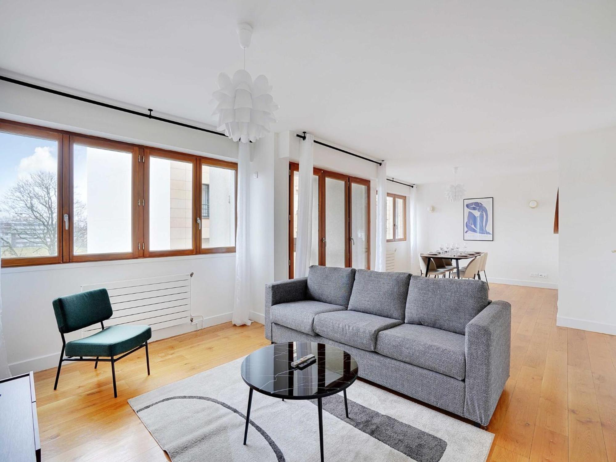 Spacious 3 Bdr 6p - 20eme St Fargeau *